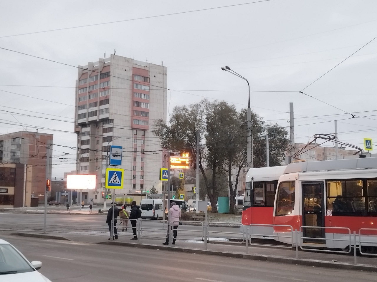 Магнитогорск электронное. Трамвайное табло. Табло трамвая.